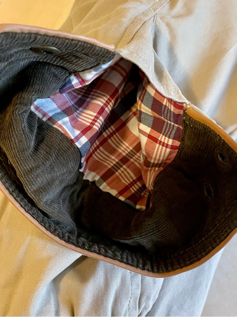 Orvis Tan Cotton Jacket with Red & Navy Plaid Lining - Picture 8 of 13